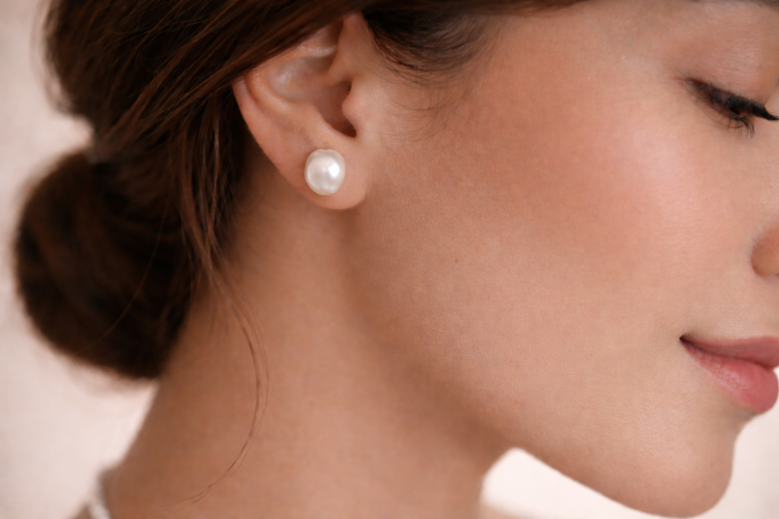 Guide to Our Best Baroque Pearl Earrings