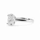 Oval Cut Moissanite Ring (2.5 ct)