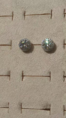 halo moissanite stud video